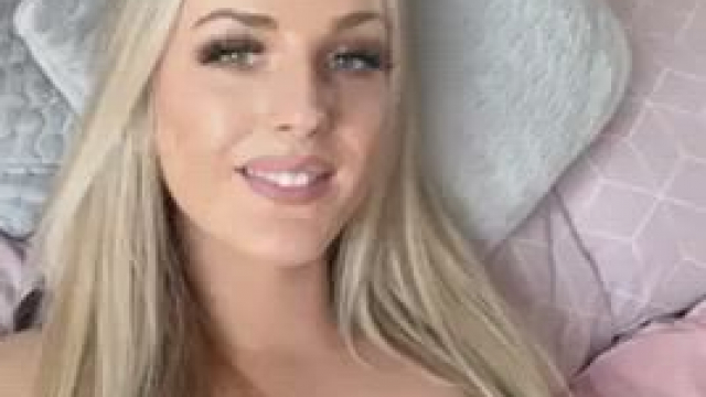 Always happy to spread my lips