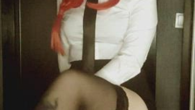 Makima from Chainsaw Buddy by PeachyMuffin