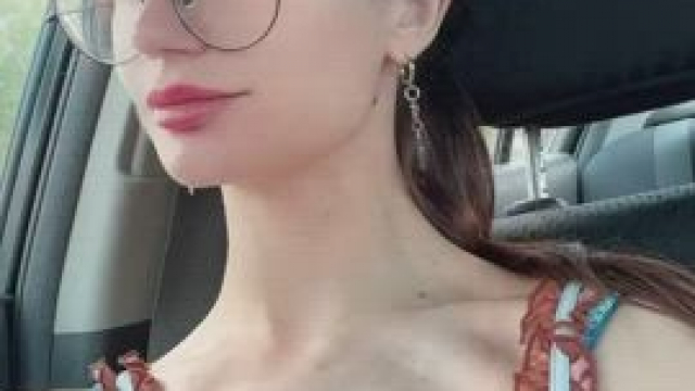 Omg pls don’t tell our boss what I like to do on breaks!!