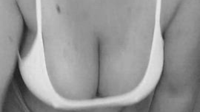 I'm back honey... and I have this gift for you..