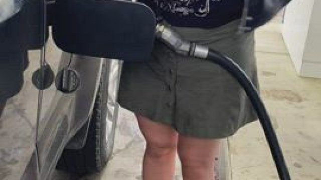 Dared to fuel my truck topless! [GIF]
