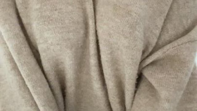 Did you suspect a body like that under those comfy clothes?