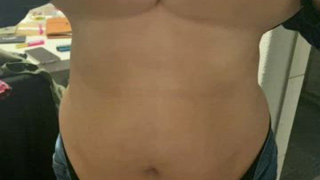 Big Titty Drop in Jeans