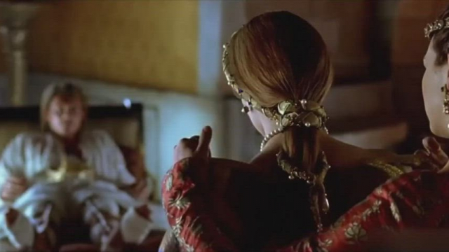 Esther Nubiola's plot in The Maidens' Conspiracy (2006)