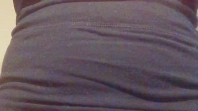 Big bouncy tits in a little black top