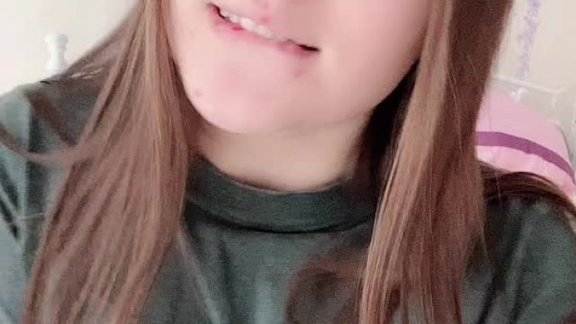 showing boobs is a new trend on tiktok ;)