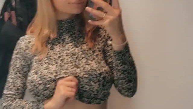 Fuck me hard in here