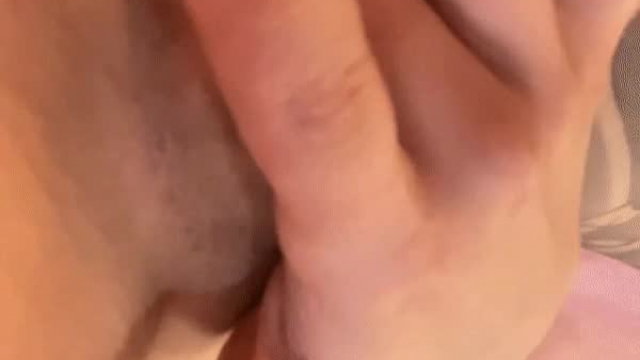 My type is a man who eats vag every day