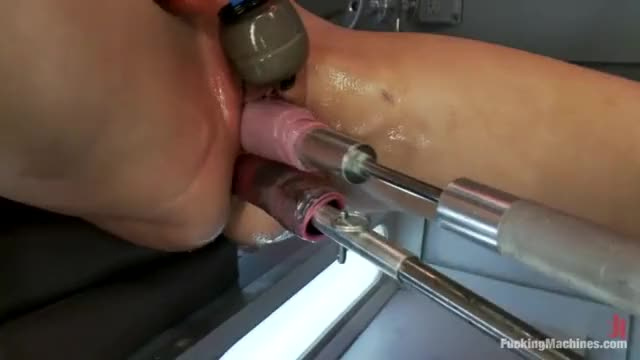 Fucking Machine on the 2 sides!!!