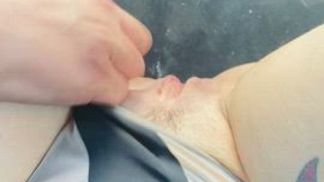 He made me cum while in the car…. Mmmm i love spontaneous road trips, don’t you?