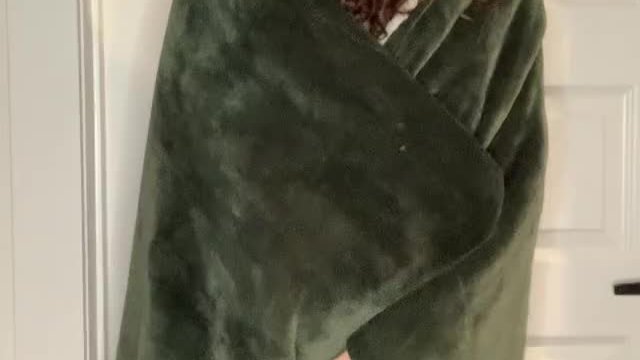 merry christmas, here’s my gift to you 