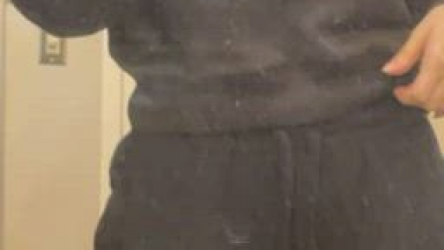 Fresh tan for hot new dates