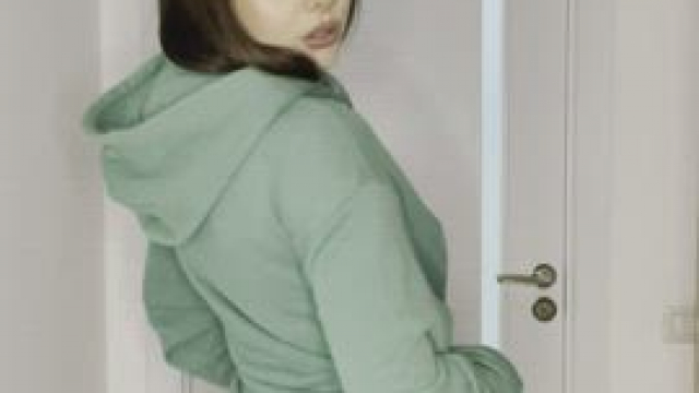 Slip your tongue in heree