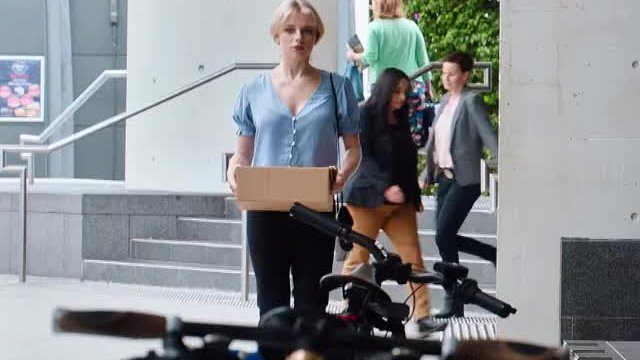 Ella Newton - Aussie bouncy plots in Harrow