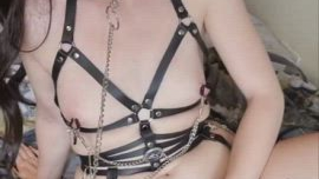 Are there any Daddies here who like kinky sluts