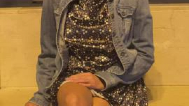 Making videos of my pussy in public, only the most daring (f)