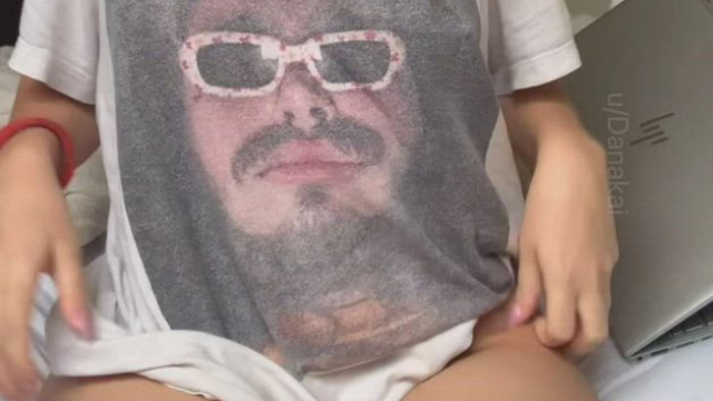 I need to do my homework but I’m showing Reddit my pussy oops!