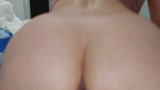 These lips want to drain your balls and won't take no for an answer