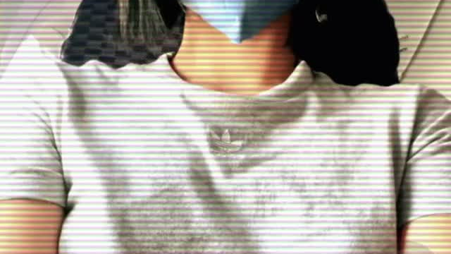 Havin fun on the plane [F]