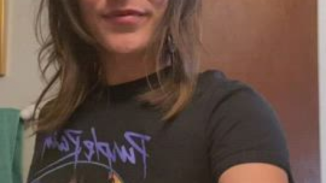 Perky Titty Drop for Your Tuesday Night