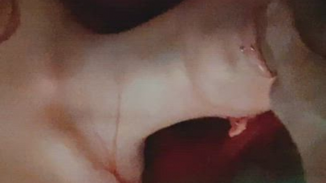 I love having my face used as a masturbation toy