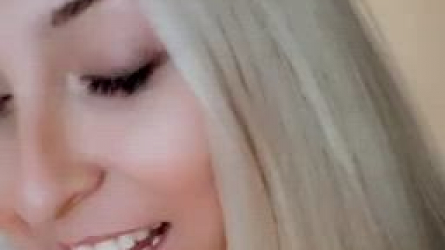 Honestly LOVE having pale nipples