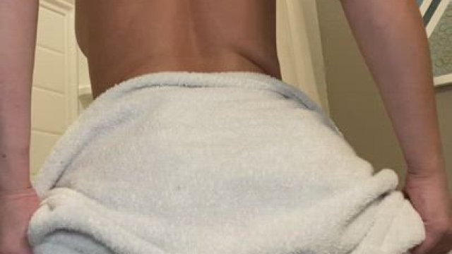 If you wash my back, I’ll wash yours.