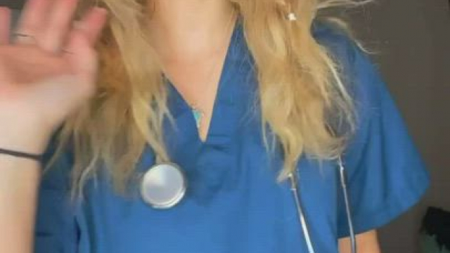 Are Veterinary Scrubs a Turn Off?