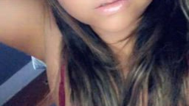 36 Mom of 2, all natural. Can I be your fantasy?