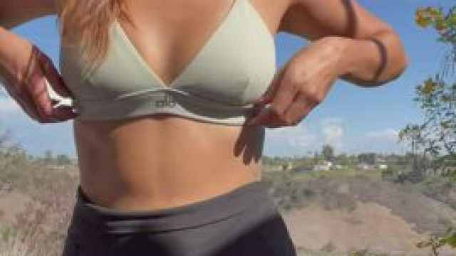 I never wear panties ;)