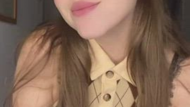 Do older men like their girls cute and innocent?