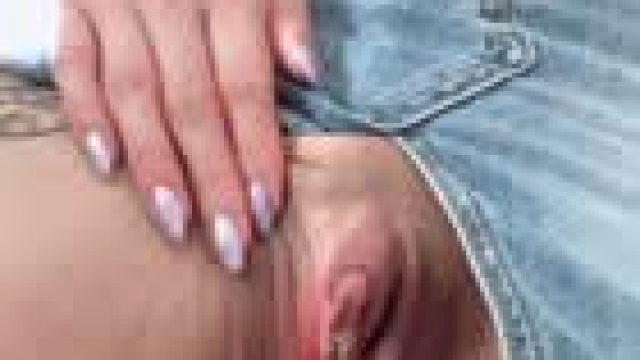 You can tell how horny I am by how wet I get!