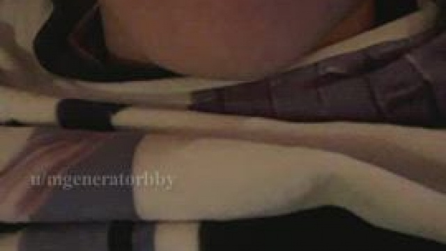 I love sucking dick in the bed hubbie paid for