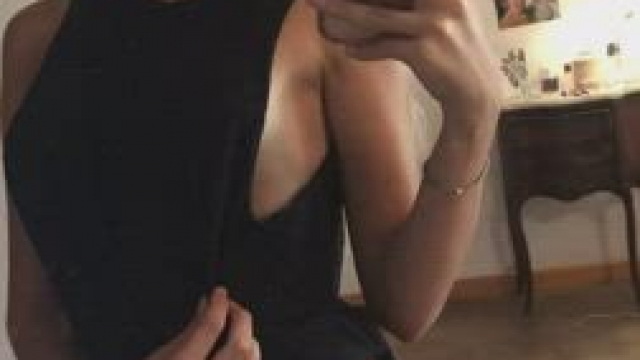 19 y/o Blonde Naughty Girl Custom videos & pictures