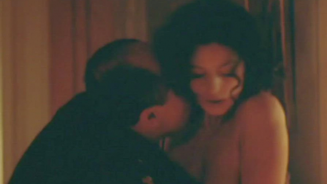 Monica Bellucci - Thirsty for the plot in 'Malena'