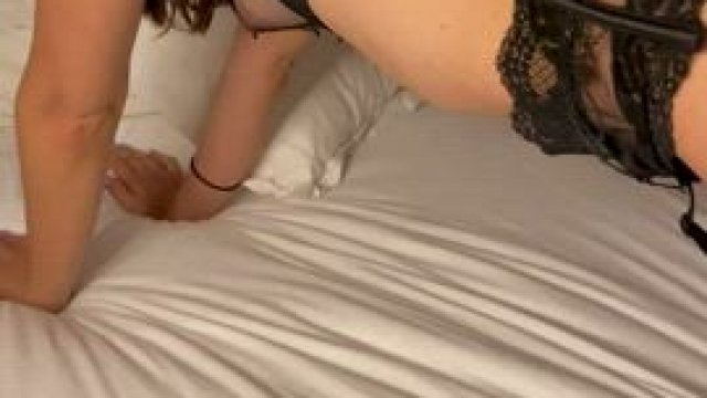 So I was wondering if you’d pound me with the plug still in ?