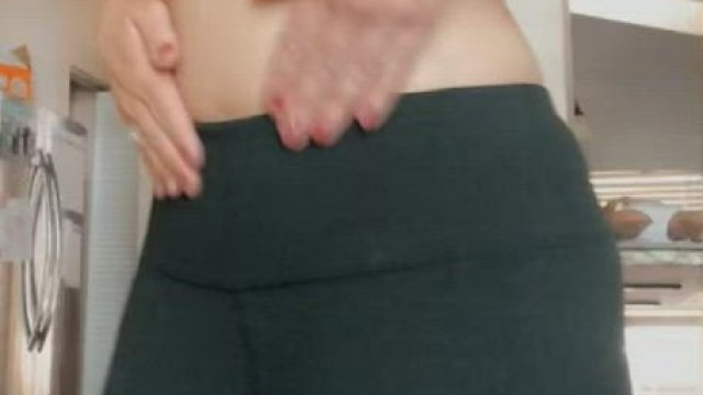 Would you make me a mom again? (28f)