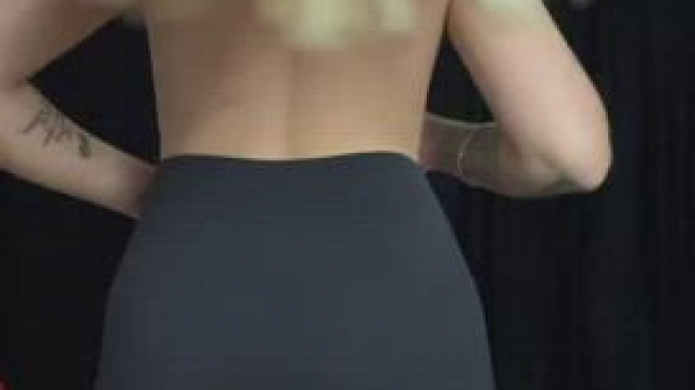 I bet I made you look twice…