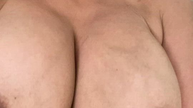 Bouncing into titty Tuesday like