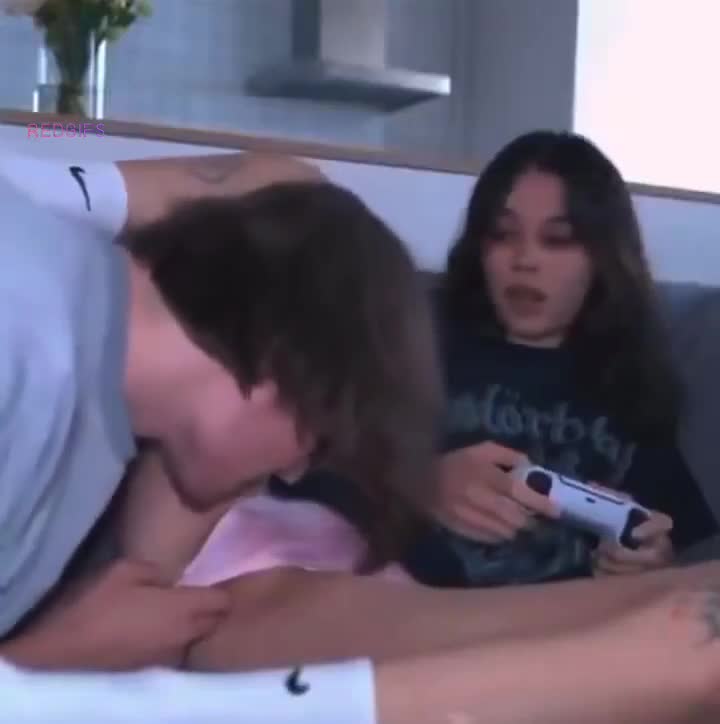 found this video on twitter with no source, looking for her name