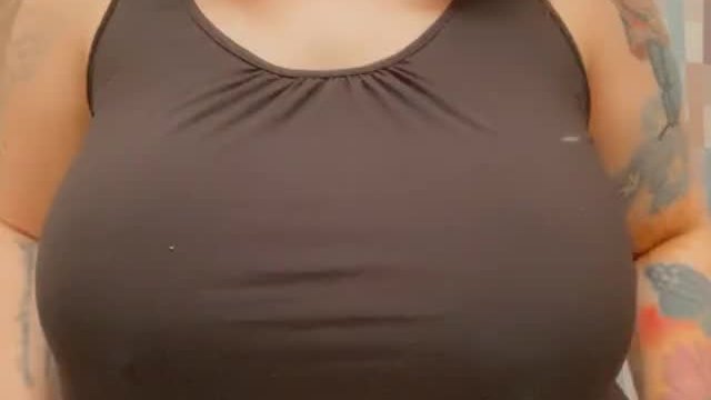 Good morning! I just wanted to show you my mom tits ?? (OC)