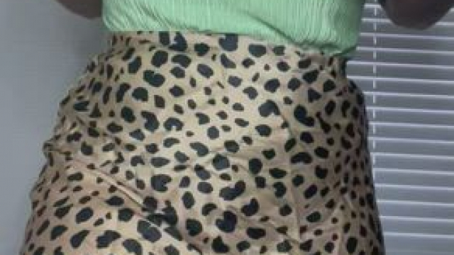 If I wore this out to eat, could we play under the table?