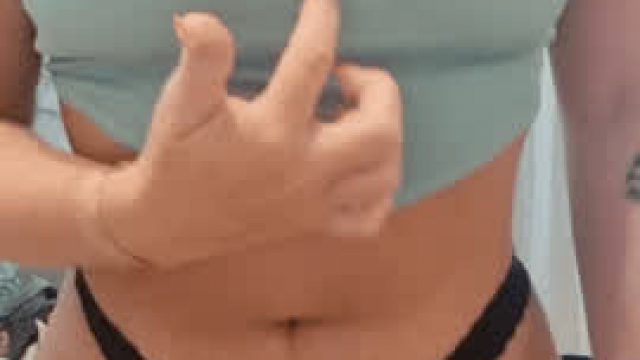 my first post here, 32yo Mom titties