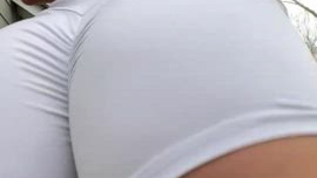 I love how these shorts show my camel toe from the back