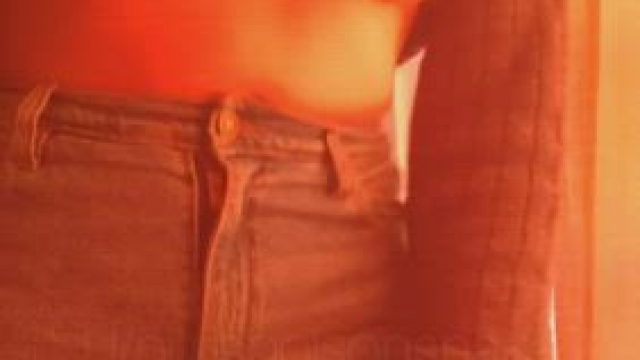 Im sort of lonely, please come hang out with me