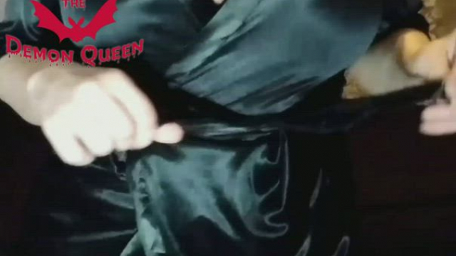 clothes are pointless I'll take them off