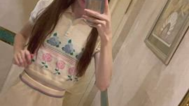 My type is guys who like petite and tiny female bodies