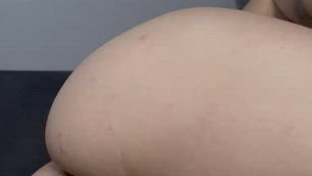 I need someone who truly enjoys eating ass