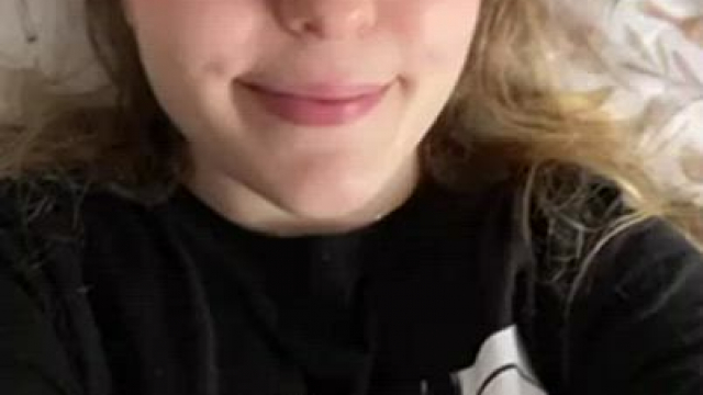 Please kiss my lips!