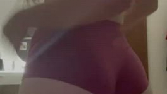 I want to bang 1 random redditor...